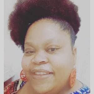 Meet your Posher, Lakeisha